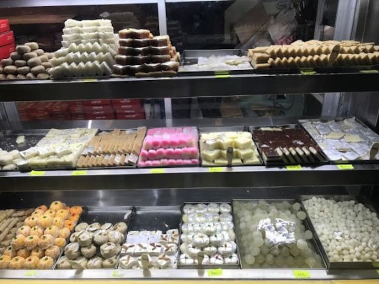 Sapna Sweets_Bakers-4